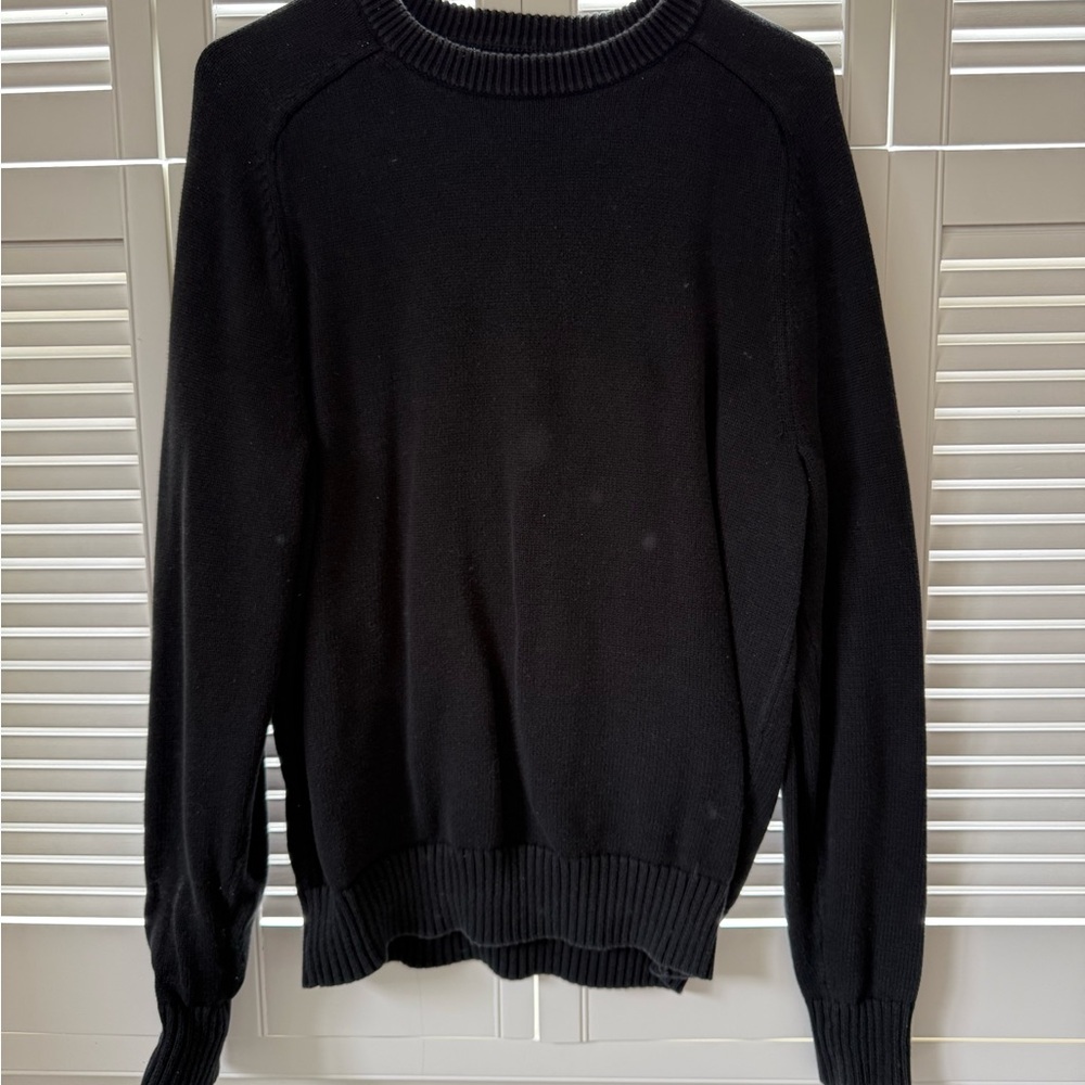 J crew black thick pull over